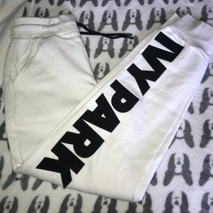 NWT Ivy Park jogging pants size XS
